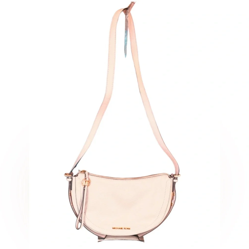 MICHAEL KORS Camden Medium Powder Blush Pebbled Leather Messenger Bag, EUC